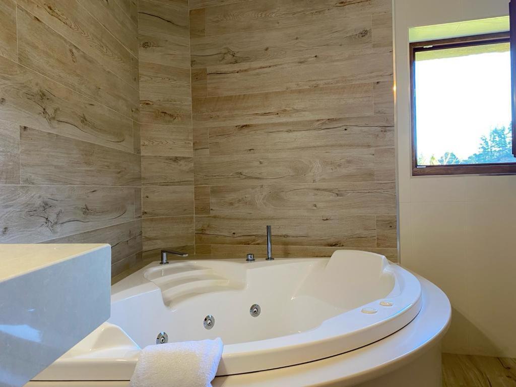 Turieno Picos De Europa Suites And Rooms מראה חיצוני תמונה