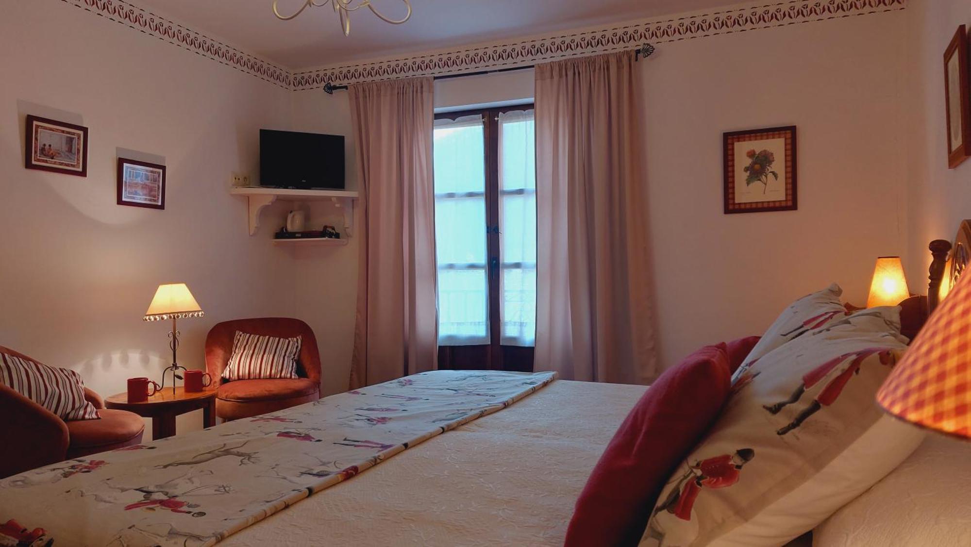 Turieno Picos De Europa Suites And Rooms מראה חיצוני תמונה