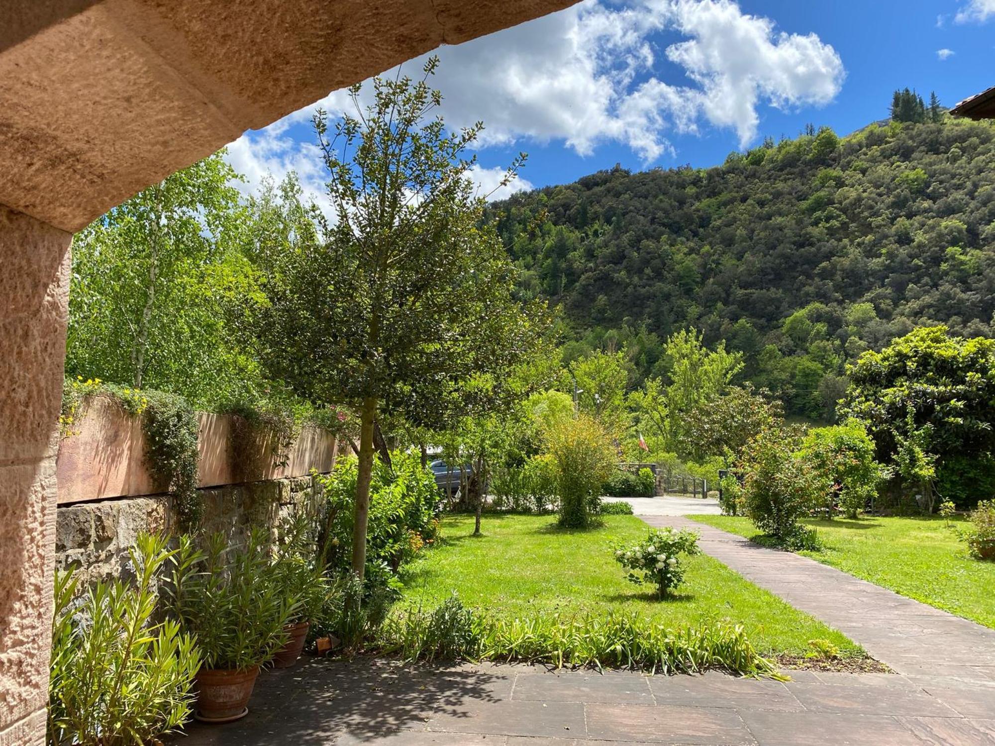Turieno Picos De Europa Suites And Rooms מראה חיצוני תמונה