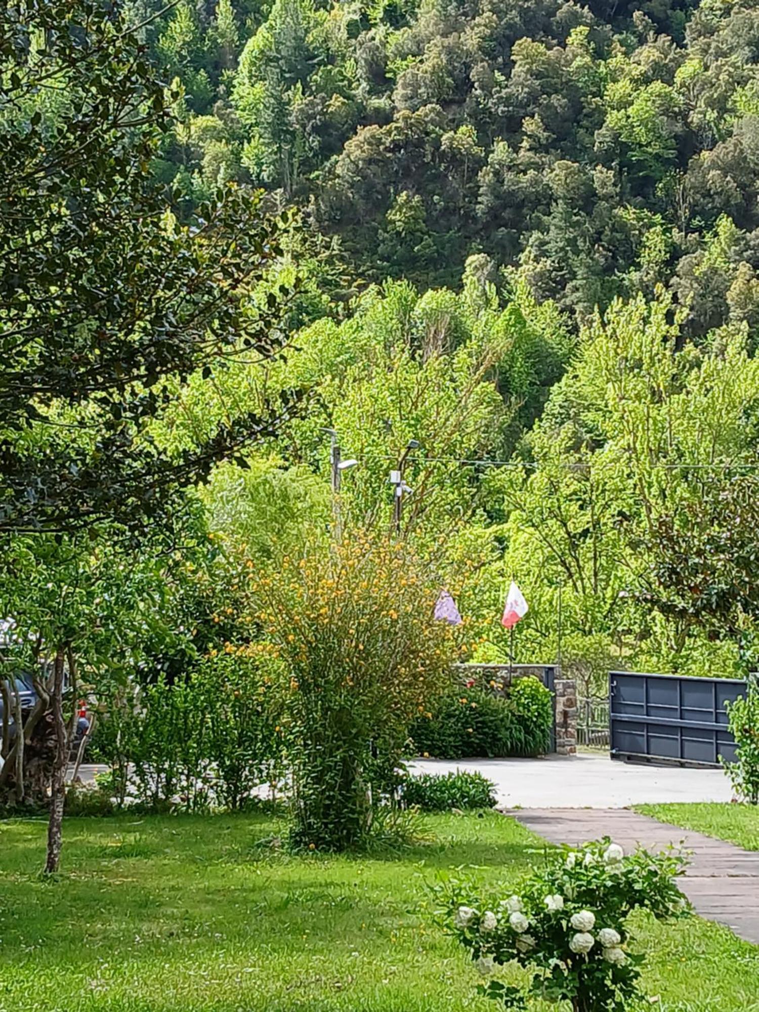 Turieno Picos De Europa Suites And Rooms מראה חיצוני תמונה